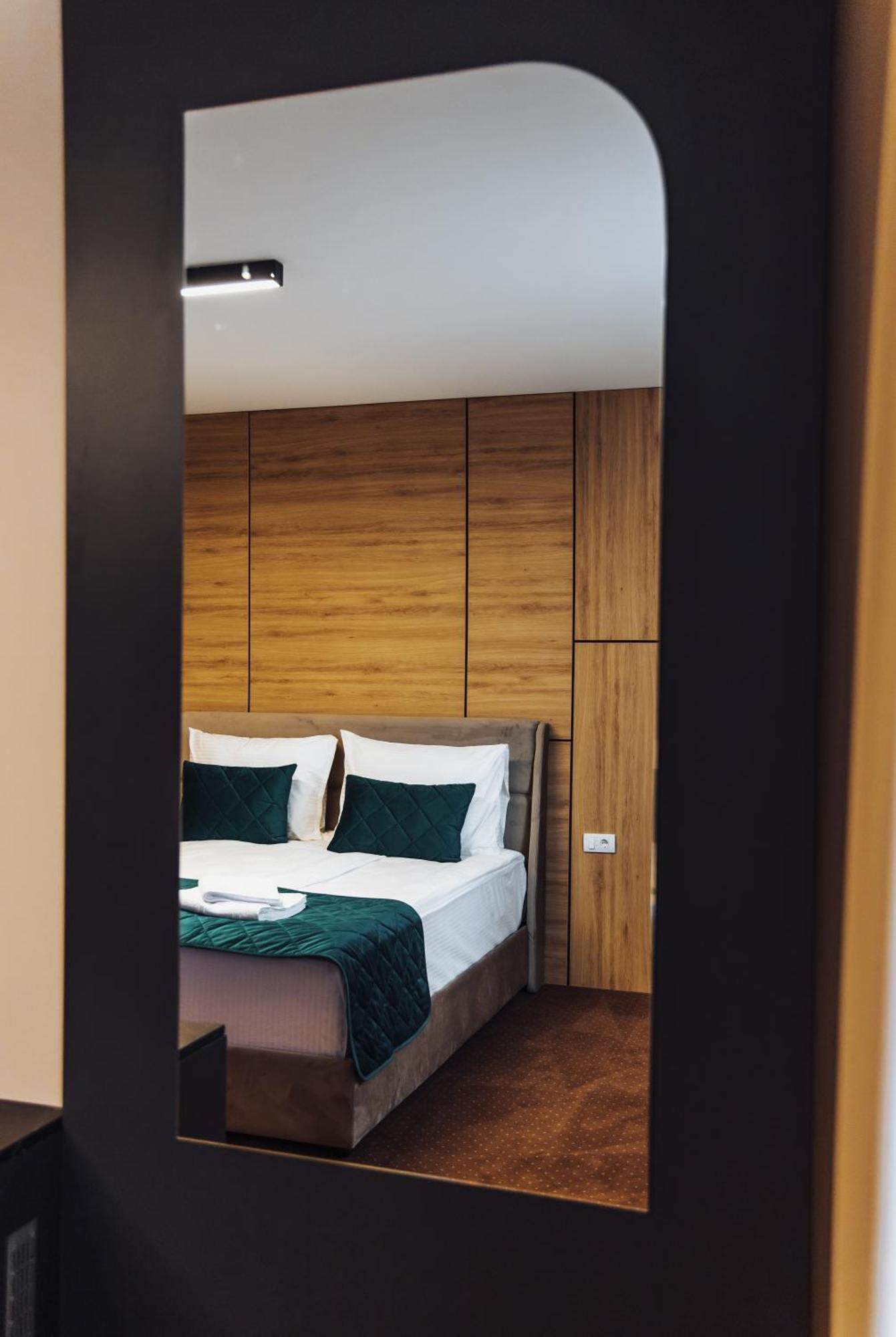 Hotel Brcko Gas Sarajevo Lukavica ภายนอก รูปภาพ