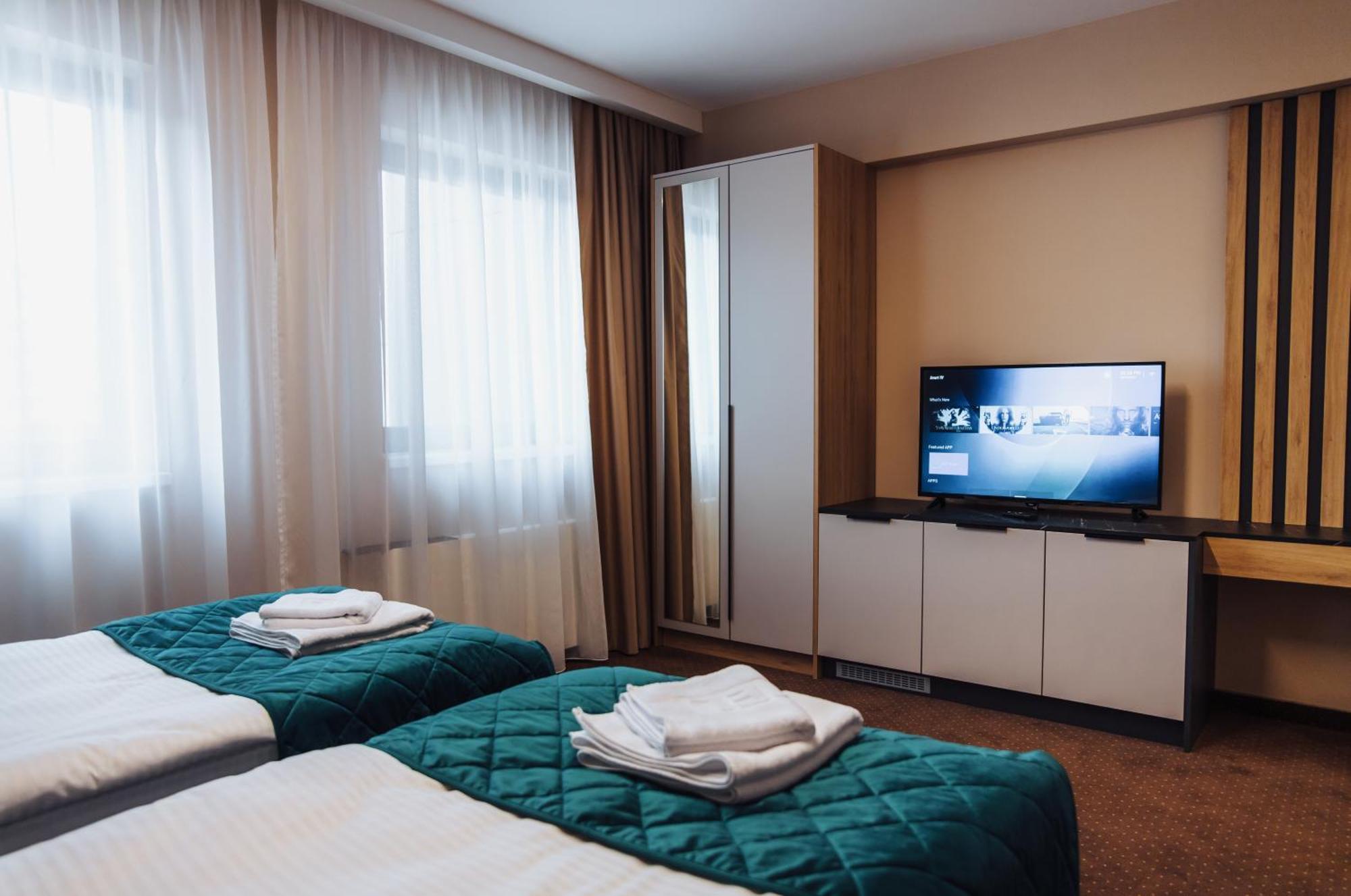 Hotel Brcko Gas Sarajevo Lukavica ภายนอก รูปภาพ